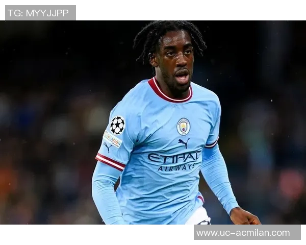 穆卡萨在主场首秀中大放异彩展现曼城青训的强大实力与潜力